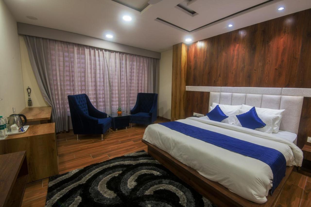 Shivaay Morex- A Vegetarian Hotel Dharamshala Bagian luar foto