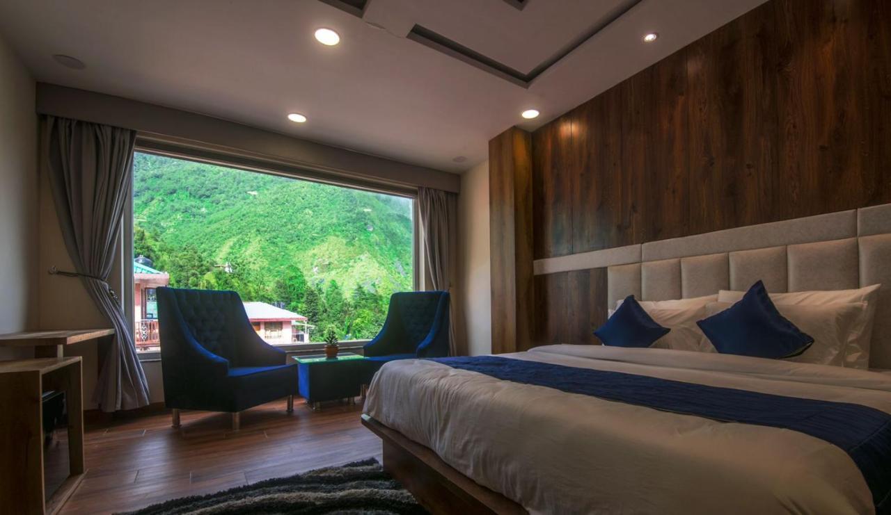 Shivaay Morex- A Vegetarian Hotel Dharamshala Bagian luar foto