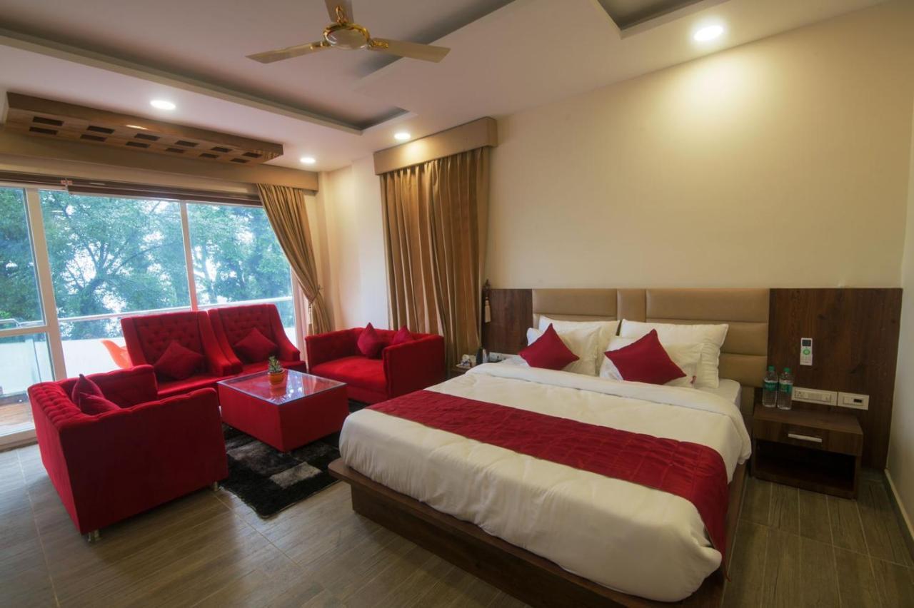 Shivaay Morex- A Vegetarian Hotel Dharamshala Bagian luar foto