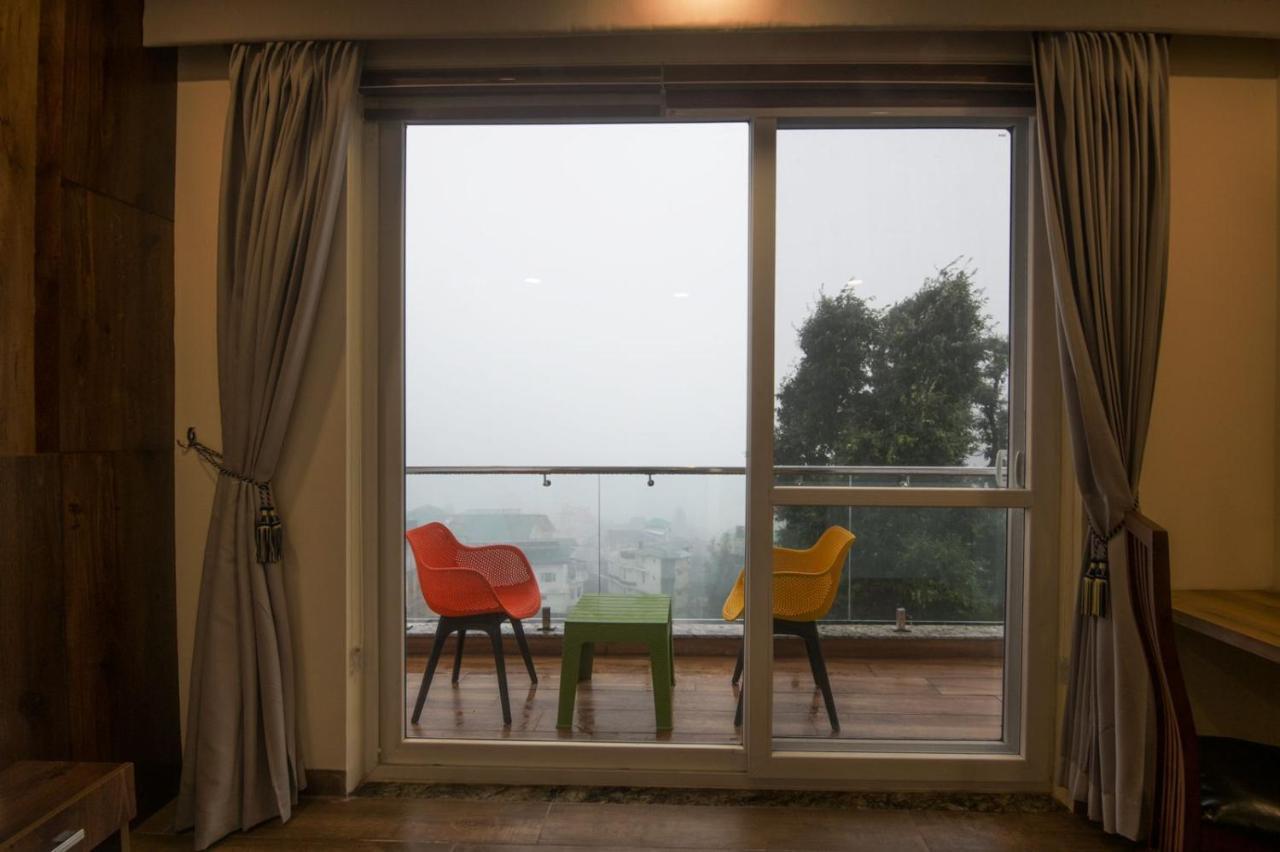 Shivaay Morex- A Vegetarian Hotel Dharamshala Bagian luar foto