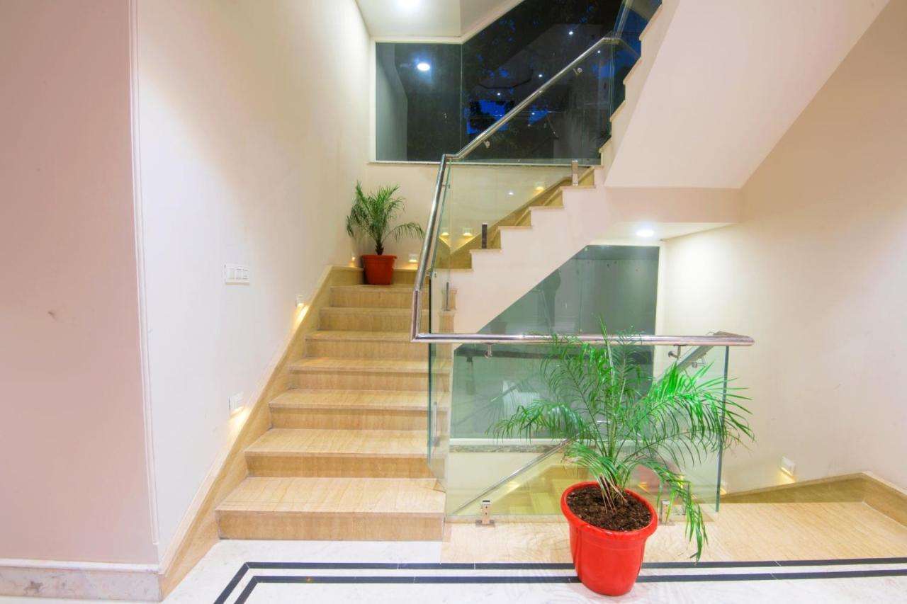 Shivaay Morex- A Vegetarian Hotel Dharamshala Bagian luar foto