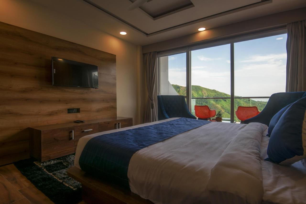 Shivaay Morex- A Vegetarian Hotel Dharamshala Bagian luar foto
